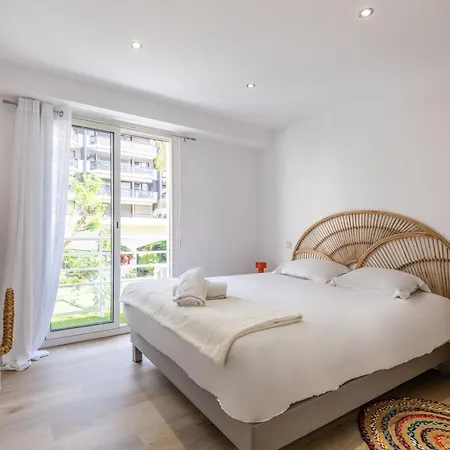 Lb Vacation I Beautiful 2br Apt, Renovated In 2025, La Croisette, Minutes From And Palais * Cannes