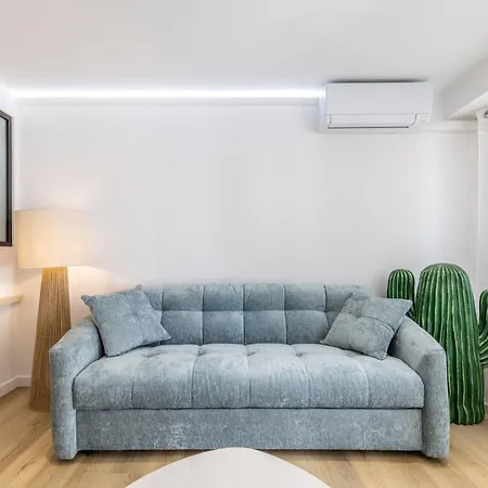 Lb Vacation I Beautiful 2br Apt, Renovated In 2025, La Croisette, Minutes From And Palais *